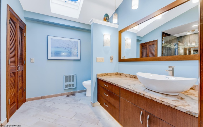 70 Heritage Hills Road, Uniontown, Pennsylvania 15401, 3 Bedrooms Bedrooms, 8 Rooms Rooms,2 BathroomsBathrooms,Single Family Detached,For Sale,Heritage Hills,10158762