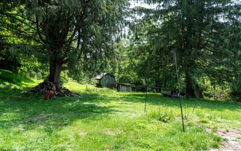 2436 Jakes Run Road, Maidsville, West Virginia 26541, 2 Bedrooms Bedrooms, 7 Rooms Rooms,1 BathroomBathrooms,Single Family Detached,For Sale,Jakes Run,10160319