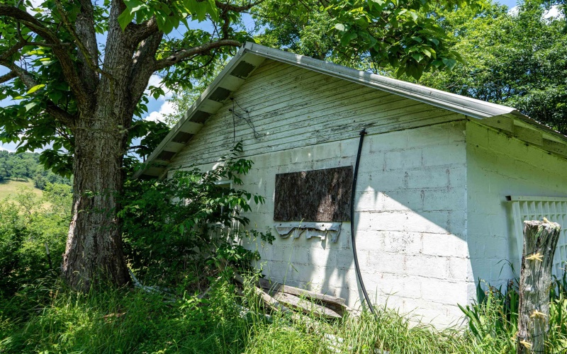 2436 Jakes Run Road, Maidsville, West Virginia 26541, 2 Bedrooms Bedrooms, 7 Rooms Rooms,1 BathroomBathrooms,Single Family Detached,For Sale,Jakes Run,10160319
