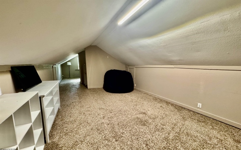 1118 Conaway Street, Fairmont, West Virginia 26554, 2 Bedrooms Bedrooms, 6 Rooms Rooms,1 BathroomBathrooms,Single Family Detached,For Sale,Conaway,10160329