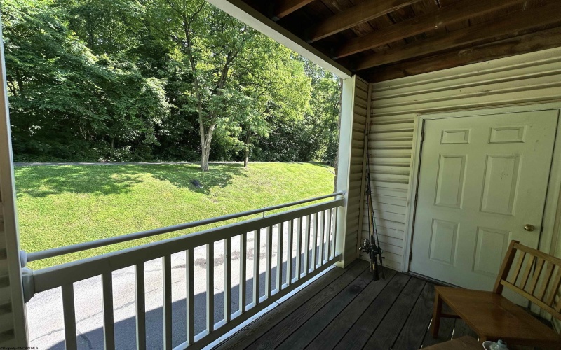 7205 University Commons Drive, Morgantown, West Virginia 26505, 4 Bedrooms Bedrooms, 6 Rooms Rooms,4 BathroomsBathrooms,Single Family Attached,For Sale,University Commons,10160330