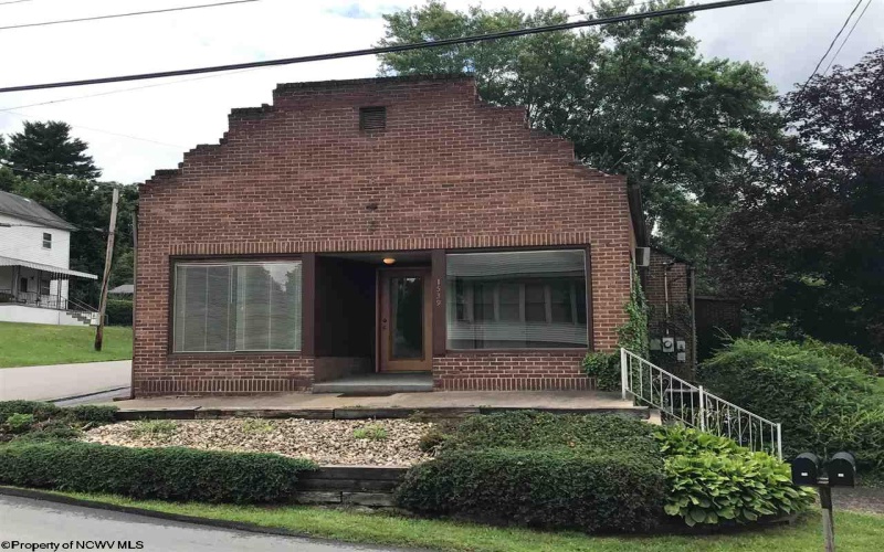 1539 Mary Lou Retton Drive, Fairmont, West Virginia 26554, ,Commercial/industrial,For Lease,Mary Lou Retton,10160328