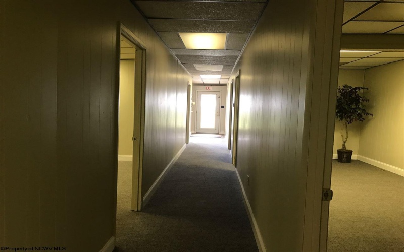 1539 Mary Lou Retton Drive, Fairmont, West Virginia 26554, ,Commercial/industrial,For Lease,Mary Lou Retton,10160328