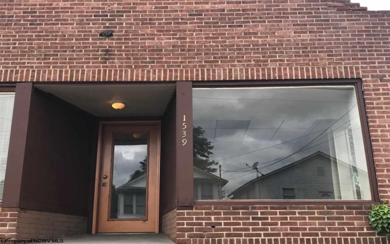 1539 Mary Lou Retton Drive, Fairmont, West Virginia 26554, ,Commercial/industrial,For Lease,Mary Lou Retton,10160328