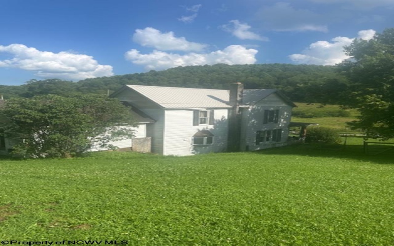 5999 Union Road, Philippi, West Virginia 26416, 3 Bedrooms Bedrooms, 6 Rooms Rooms,2 BathroomsBathrooms,Single Family Detached,For Sale,Union,10160326