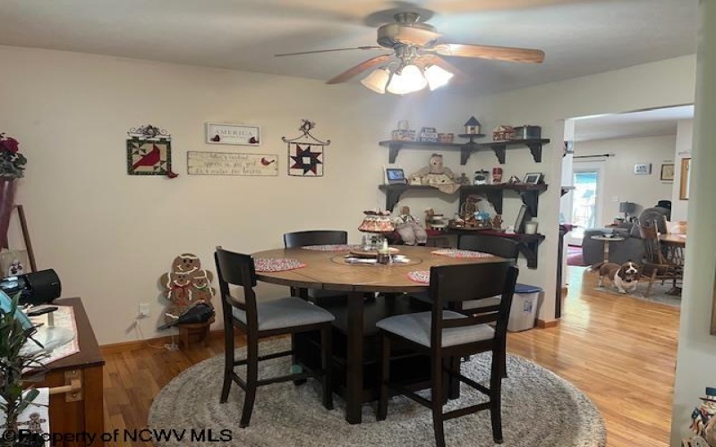 250 Deerfield Circle, Kingwood, West Virginia 26537, 3 Bedrooms Bedrooms, 7 Rooms Rooms,2 BathroomsBathrooms,Single Family Detached,For Sale,Deerfield,10160327
