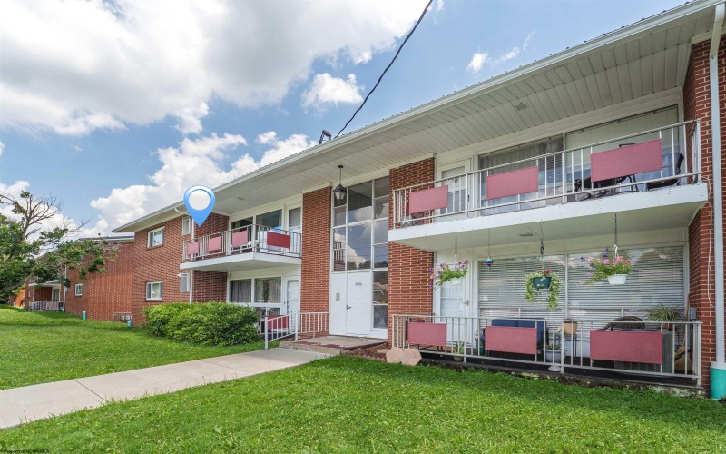 6301 Mountain View Manor, Morgantown, West Virginia 26501, 2 Bedrooms Bedrooms, 5 Rooms Rooms,1 BathroomBathrooms,Single Family Attached,For Sale,Mountain View,10160347