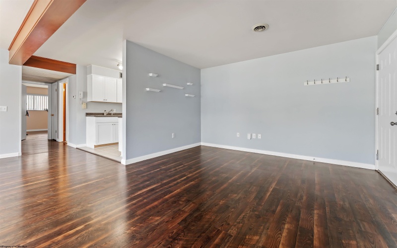 6301 Mountain View Manor, Morgantown, West Virginia 26501, 2 Bedrooms Bedrooms, 5 Rooms Rooms,1 BathroomBathrooms,Single Family Attached,For Sale,Mountain View,10160347
