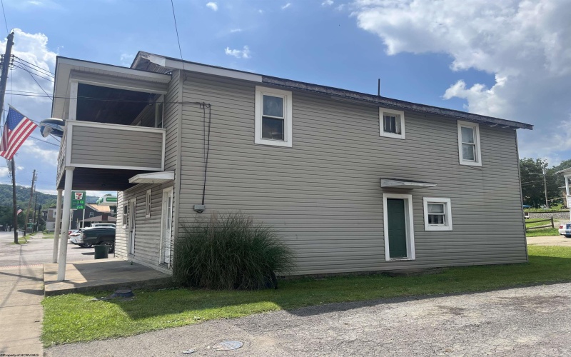 158 Main Street, Rivesville, West Virginia 26588, ,Multi-unit/income,For Sale,Main,10160335