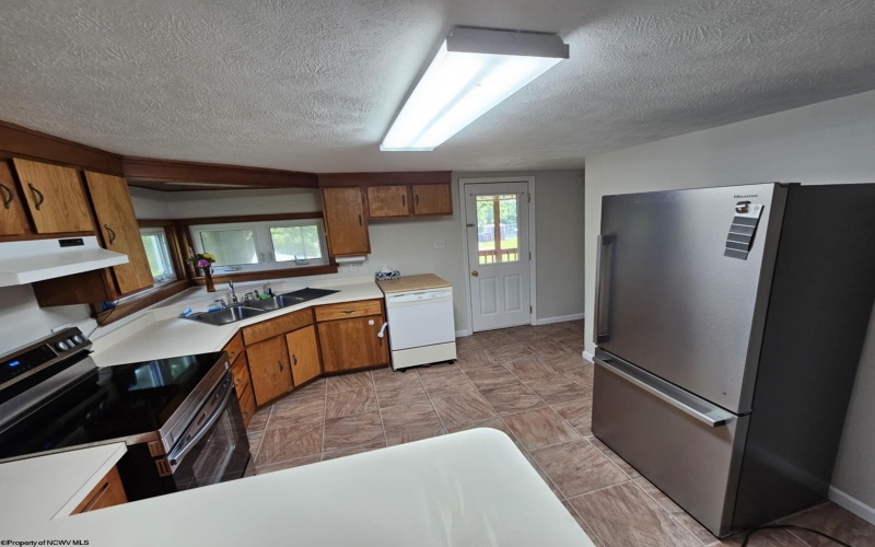 85 Charles Street, Shinnston, West Virginia 26431, 3 Bedrooms Bedrooms, 7 Rooms Rooms,2 BathroomsBathrooms,Single Family Detached,For Sale,Charles,10160348