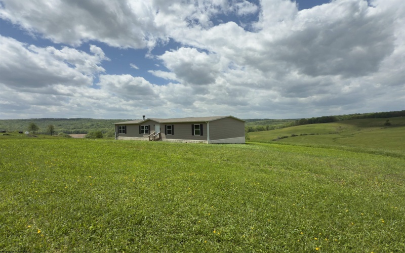 701 Forky Farm Road, Bruceton Mills, West Virginia 26525, 5 Bedrooms Bedrooms, 11 Rooms Rooms,3 BathroomsBathrooms,Single Family Detached,For Sale,Forky Farm,10160345