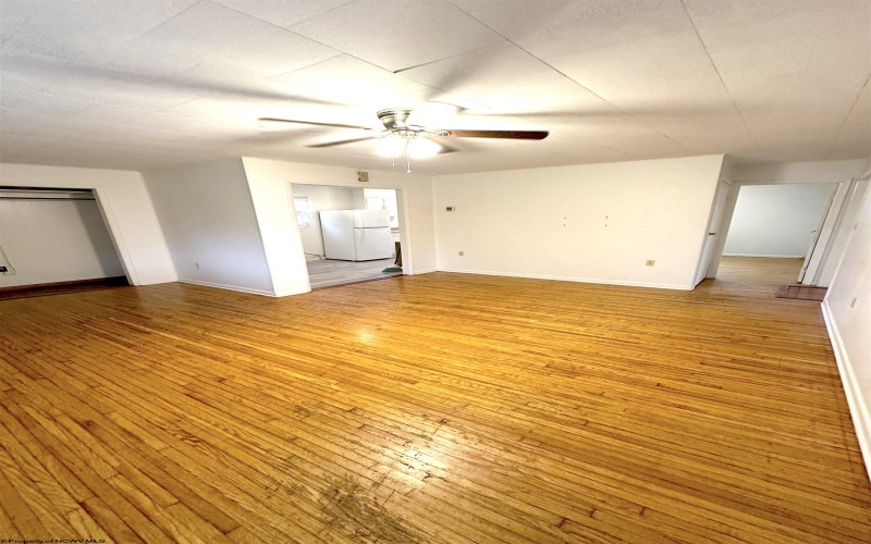 206 College Street, Glenville, West Virginia 26351, 3 Bedrooms Bedrooms, 5 Rooms Rooms,1 BathroomBathrooms,Single Family Detached,For Sale,College,10156771