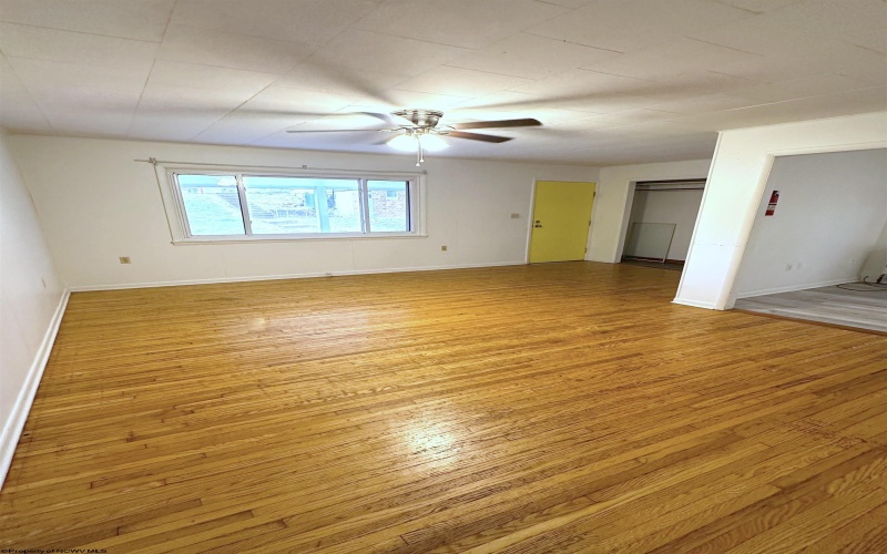 206 College Street, Glenville, West Virginia 26351, 3 Bedrooms Bedrooms, 5 Rooms Rooms,1 BathroomBathrooms,Single Family Detached,For Sale,College,10156771