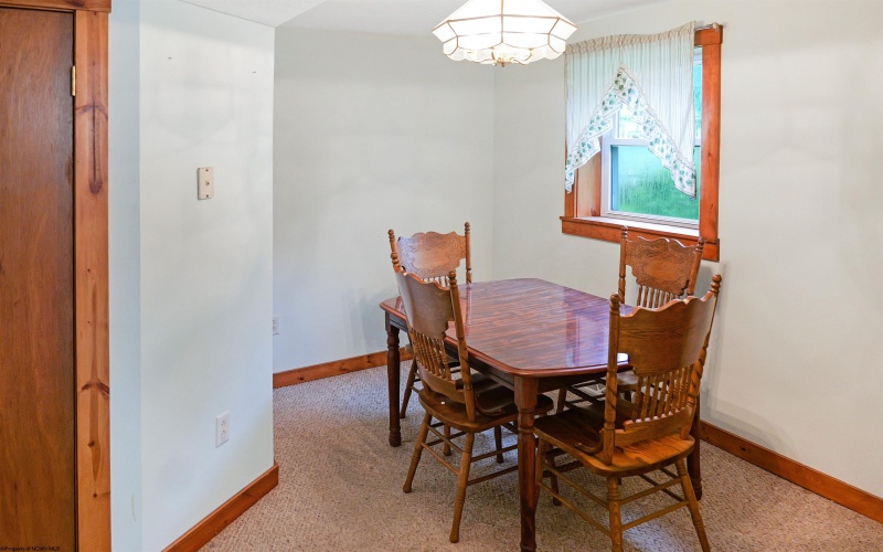 26879 Veterans Memorial Highway, Terra Alta, West Virginia 26764, 3 Bedrooms Bedrooms, 9 Rooms Rooms,2 BathroomsBathrooms,Single Family Detached,For Sale,Veterans Memorial,10160332