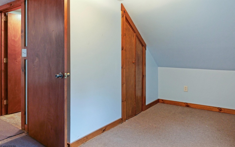 26879 Veterans Memorial Highway, Terra Alta, West Virginia 26764, 3 Bedrooms Bedrooms, 9 Rooms Rooms,2 BathroomsBathrooms,Single Family Detached,For Sale,Veterans Memorial,10160332