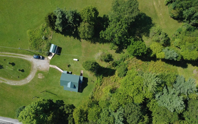 26879 Veterans Memorial Highway, Terra Alta, West Virginia 26764, 3 Bedrooms Bedrooms, 9 Rooms Rooms,2 BathroomsBathrooms,Single Family Detached,For Sale,Veterans Memorial,10160332