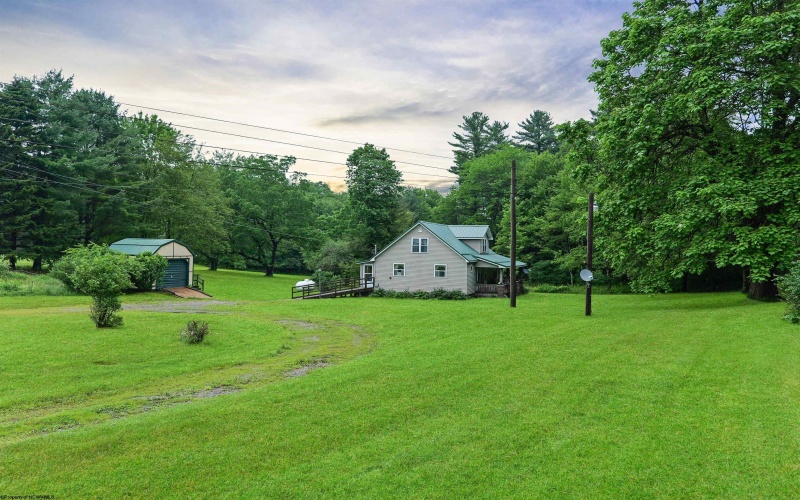 26879 Veterans Memorial Highway, Terra Alta, West Virginia 26764, 3 Bedrooms Bedrooms, 9 Rooms Rooms,2 BathroomsBathrooms,Single Family Detached,For Sale,Veterans Memorial,10160332