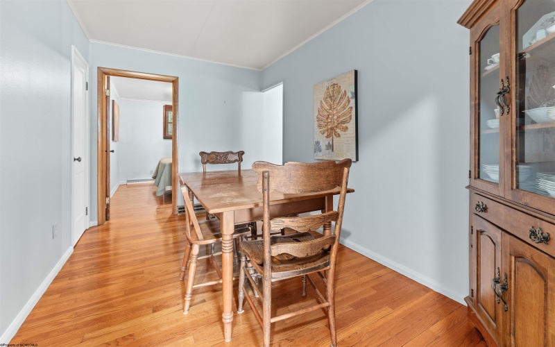 265 Waitman Street, Morgantown, West Virginia 26501, 3 Bedrooms Bedrooms, 8 Rooms Rooms,2 BathroomsBathrooms,Single Family Detached,For Sale,Waitman,10160336