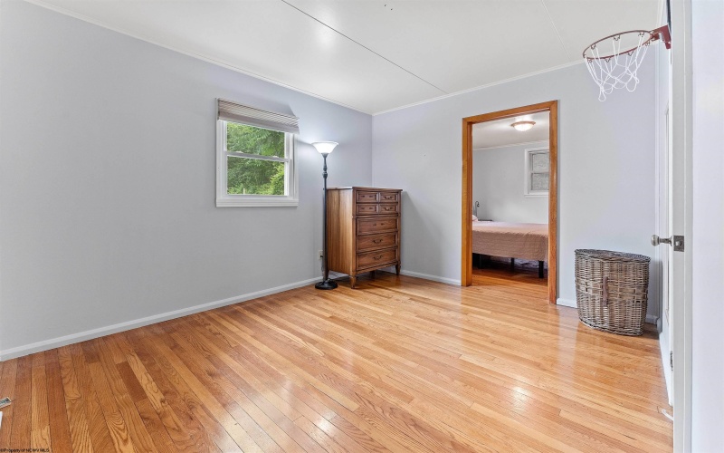 265 Waitman Street, Morgantown, West Virginia 26501, 3 Bedrooms Bedrooms, 8 Rooms Rooms,2 BathroomsBathrooms,Single Family Detached,For Sale,Waitman,10160336
