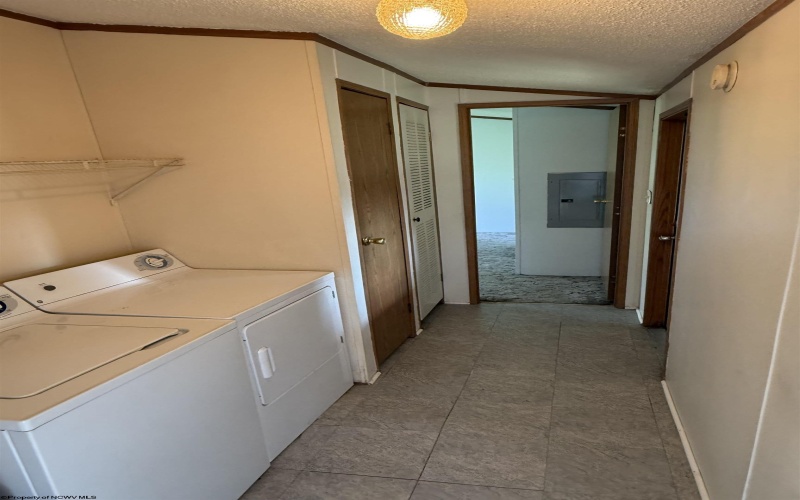 1448 Hite Avenue, Kingmont, West Virginia 26554, 3 Bedrooms Bedrooms, 6 Rooms Rooms,2 BathroomsBathrooms,Single Family Detached,For Sale,Hite,10160341