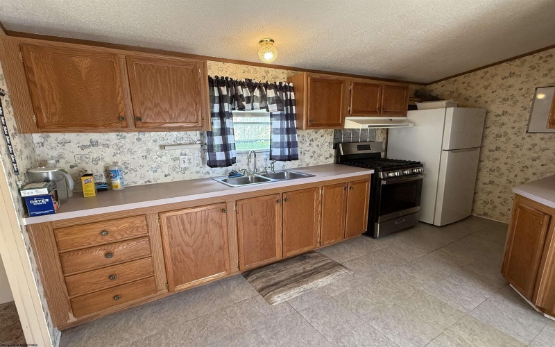 1448 Hite Avenue, Kingmont, West Virginia 26554, 3 Bedrooms Bedrooms, 6 Rooms Rooms,2 BathroomsBathrooms,Single Family Detached,For Sale,Hite,10160341