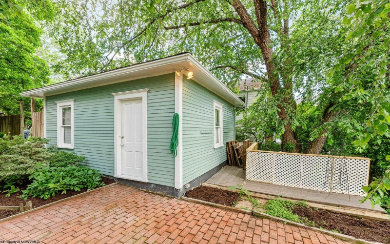 107 Ridgeley Road, Morgantown, West Virginia 26505, 4 Bedrooms Bedrooms, 8 Rooms Rooms,2 BathroomsBathrooms,Single Family Detached,For Sale,Ridgeley,10160350
