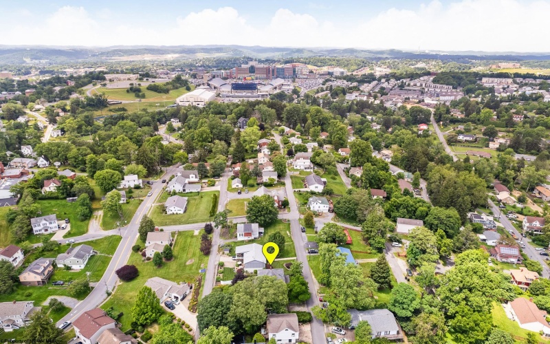 107 Ridgeley Road, Morgantown, West Virginia 26505, 4 Bedrooms Bedrooms, 8 Rooms Rooms,2 BathroomsBathrooms,Single Family Detached,For Sale,Ridgeley,10160350
