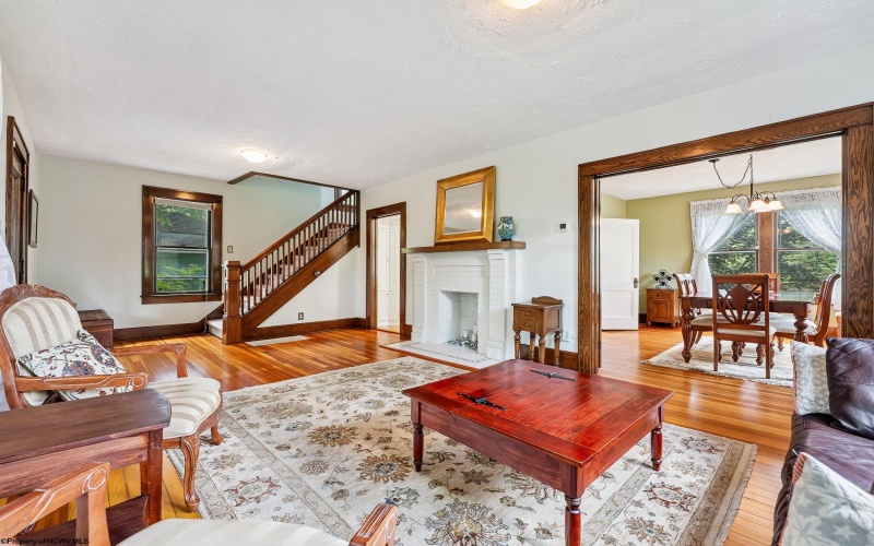 107 Ridgeley Road, Morgantown, West Virginia 26505, 4 Bedrooms Bedrooms, 8 Rooms Rooms,2 BathroomsBathrooms,Single Family Detached,For Sale,Ridgeley,10160350