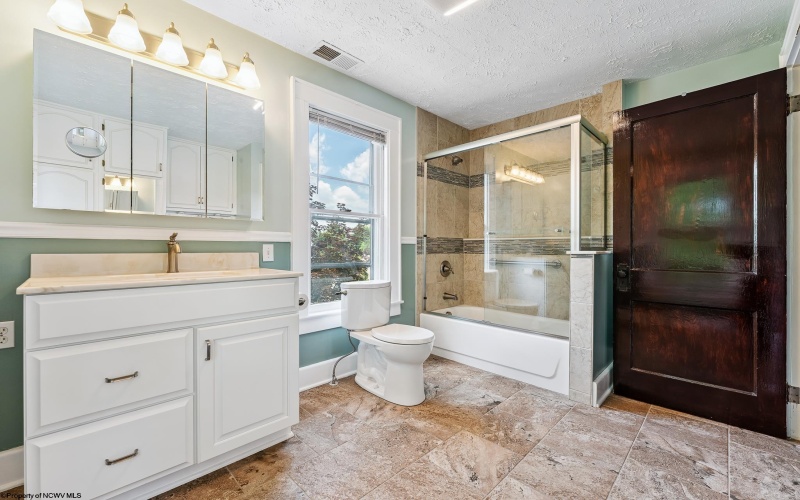 107 Ridgeley Road, Morgantown, West Virginia 26505, 4 Bedrooms Bedrooms, 8 Rooms Rooms,2 BathroomsBathrooms,Single Family Detached,For Sale,Ridgeley,10160350
