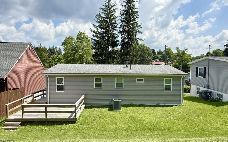 269 RANDOLPH Road, Morgantown, West Virginia 26505, 3 Bedrooms Bedrooms, 9 Rooms Rooms,1 BathroomBathrooms,Single Family Detached,For Sale,RANDOLPH,10160351