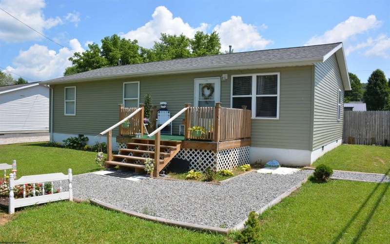 1726 Old Mill Road, Weston, West Virginia 26452, 3 Bedrooms Bedrooms, 6 Rooms Rooms,2 BathroomsBathrooms,Single Family Detached,For Sale,Old Mill,10160359