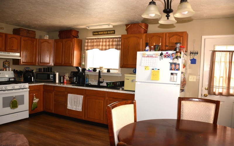 1726 Old Mill Road, Weston, West Virginia 26452, 3 Bedrooms Bedrooms, 6 Rooms Rooms,2 BathroomsBathrooms,Single Family Detached,For Sale,Old Mill,10160359