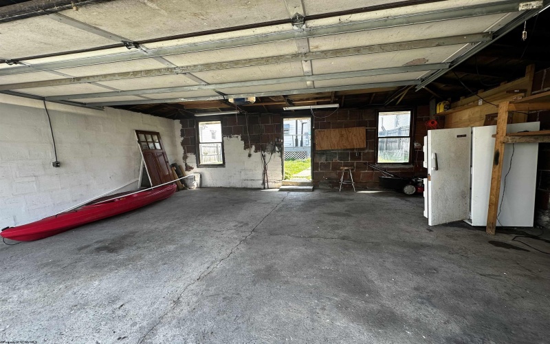 417 Spring Avenue, Clarksburg, West Virginia 26301, 2 Bedrooms Bedrooms, 7 Rooms Rooms,1 BathroomBathrooms,Single Family Detached,For Sale,Spring,10160358