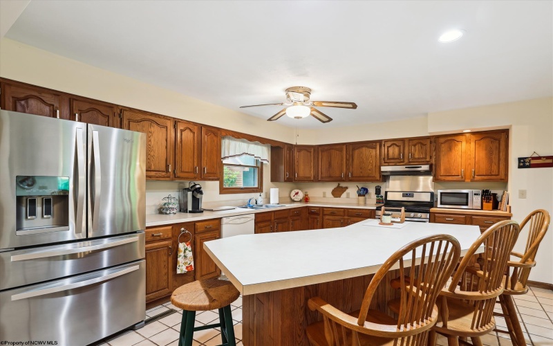 350 Maple Lane, Davis, West Virginia 26260, 4 Bedrooms Bedrooms, 8 Rooms Rooms,3 BathroomsBathrooms,Single Family Detached,For Sale,Maple,10160354