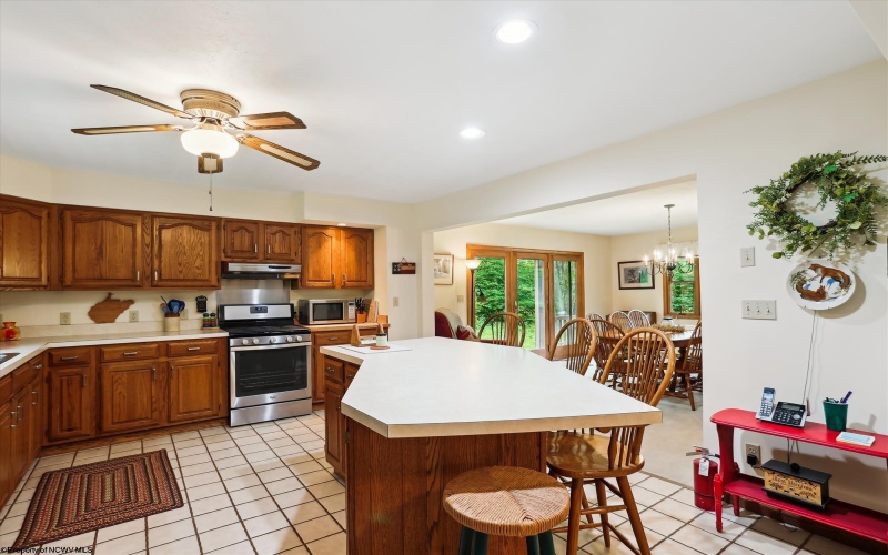 350 Maple Lane, Davis, West Virginia 26260, 4 Bedrooms Bedrooms, 8 Rooms Rooms,3 BathroomsBathrooms,Single Family Detached,For Sale,Maple,10160354