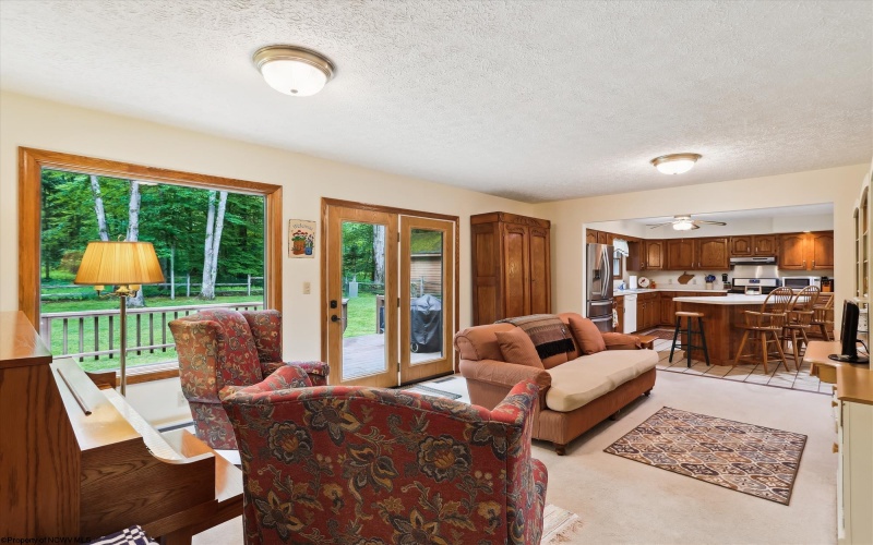 350 Maple Lane, Davis, West Virginia 26260, 4 Bedrooms Bedrooms, 8 Rooms Rooms,3 BathroomsBathrooms,Single Family Detached,For Sale,Maple,10160354