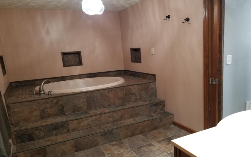 1719 Goff Avenue, Clarksburg, West Virginia 26301-1719, 2 Bedrooms Bedrooms, 4 Rooms Rooms,2 BathroomsBathrooms,Single Family Detached,For Sale,Goff,10160357