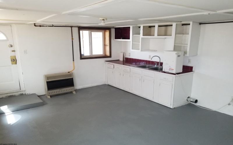 1719 Goff Avenue, Clarksburg, West Virginia 26301-1719, 2 Bedrooms Bedrooms, 4 Rooms Rooms,2 BathroomsBathrooms,Single Family Detached,For Sale,Goff,10160357