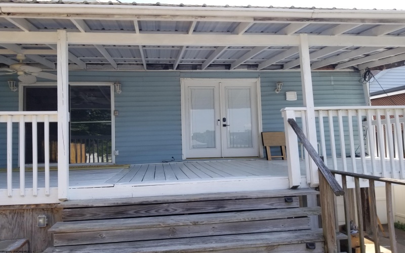 1719 Goff Avenue, Clarksburg, West Virginia 26301-1719, 2 Bedrooms Bedrooms, 4 Rooms Rooms,2 BathroomsBathrooms,Single Family Detached,For Sale,Goff,10160357