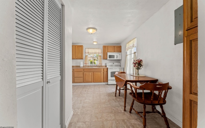 533 Princeton Avenue, Morgantown, West Virginia 26505, 2 Bedrooms Bedrooms, 4 Rooms Rooms,1 BathroomBathrooms,Single Family Detached,For Sale,Princeton,10160362