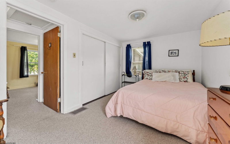533 Princeton Avenue, Morgantown, West Virginia 26505, 2 Bedrooms Bedrooms, 4 Rooms Rooms,1 BathroomBathrooms,Single Family Detached,For Sale,Princeton,10160362