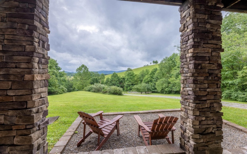 2047 Riffle Creek Road, Huttonsville, West Virginia 26273, 4 Bedrooms Bedrooms, 10 Rooms Rooms,2 BathroomsBathrooms,Single Family Detached,For Sale,Riffle Creek,10160363