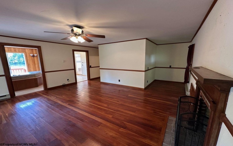 18 Lakeside Drive, Beverly, West Virginia 26253, 3 Bedrooms Bedrooms, 6 Rooms Rooms,2 BathroomsBathrooms,Single Family Detached,For Sale,Lakeside,10160364