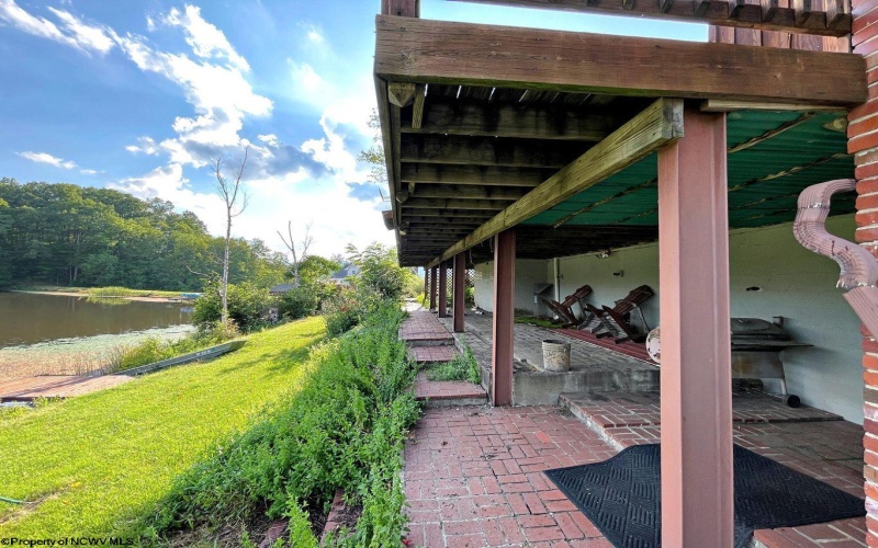 18 Lakeside Drive, Beverly, West Virginia 26253, 3 Bedrooms Bedrooms, 6 Rooms Rooms,2 BathroomsBathrooms,Single Family Detached,For Sale,Lakeside,10160364