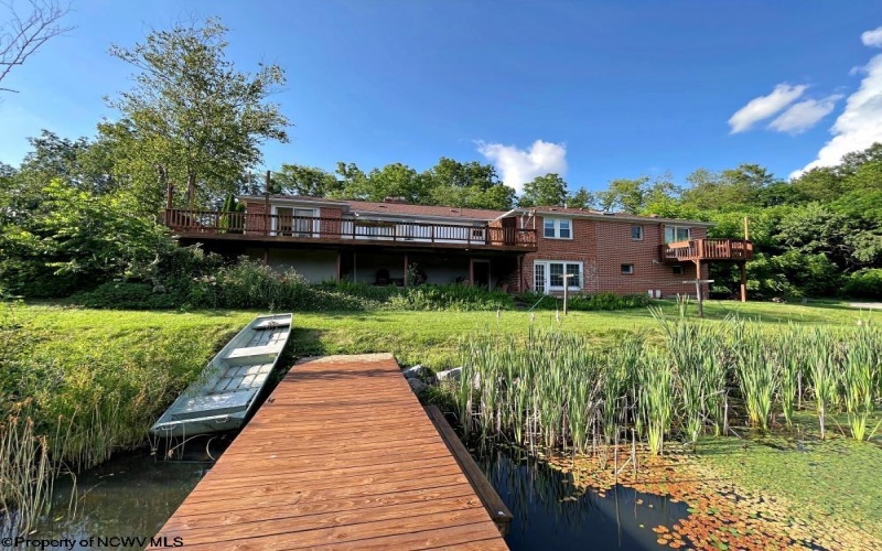 18 Lakeside Drive, Beverly, West Virginia 26253, 3 Bedrooms Bedrooms, 6 Rooms Rooms,2 BathroomsBathrooms,Single Family Detached,For Sale,Lakeside,10160364