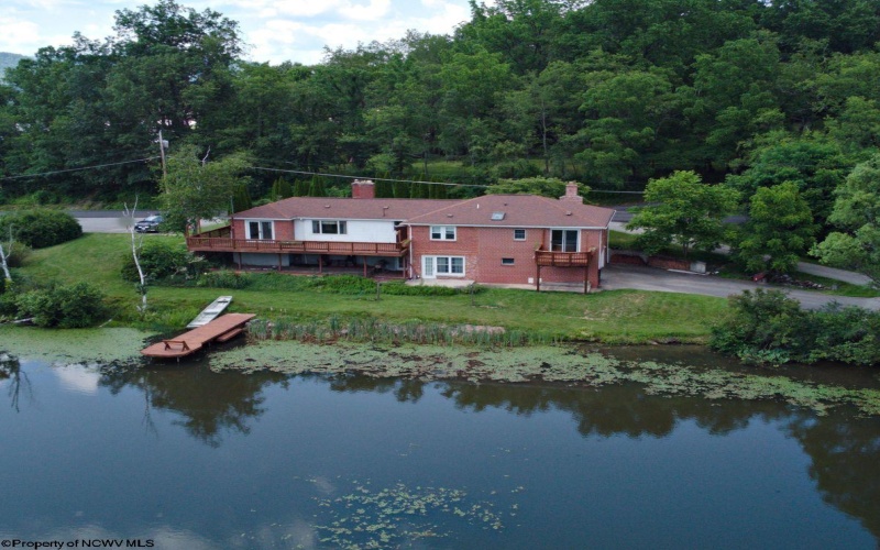 18 Lakeside Drive, Beverly, West Virginia 26253, 3 Bedrooms Bedrooms, 6 Rooms Rooms,2 BathroomsBathrooms,Single Family Detached,For Sale,Lakeside,10160364