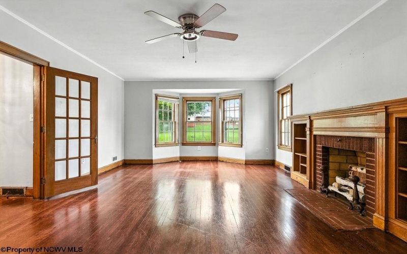 158 Columbia Street, West Union, West Virginia 26456, 4 Bedrooms Bedrooms, 9 Rooms Rooms,2 BathroomsBathrooms,Single Family Detached,For Sale,Columbia,10160365