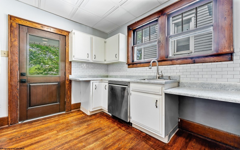 443 Melrose Street, Morgantown, West Virginia 26505, 4 Bedrooms Bedrooms, 7 Rooms Rooms,1 BathroomBathrooms,Single Family Detached,For Sale,Melrose,10160388