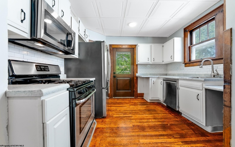 443 Melrose Street, Morgantown, West Virginia 26505, 4 Bedrooms Bedrooms, 7 Rooms Rooms,1 BathroomBathrooms,Single Family Detached,For Sale,Melrose,10160388