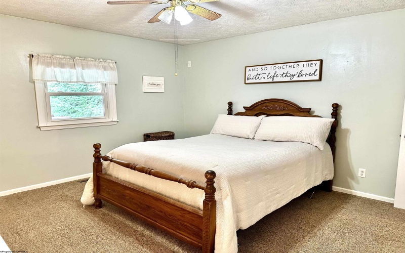 8067 Maple Avenue, Stonewood, West Virginia 26301, 2 Bedrooms Bedrooms, 6 Rooms Rooms,1 BathroomBathrooms,Single Family Detached,For Sale,Maple,10160367